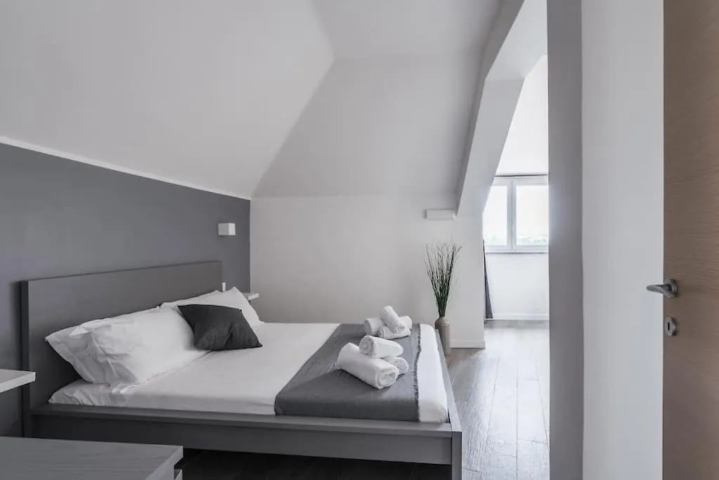 Camilla'S Tourist Accommodation Rome 0*,